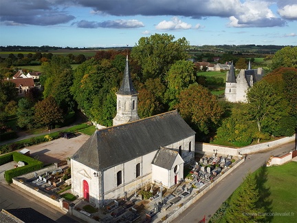 Eglise Saint Pierre de Commeaux